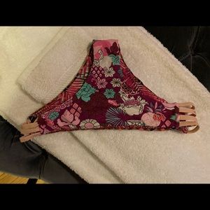 Maaji size small reversible bikini bottom